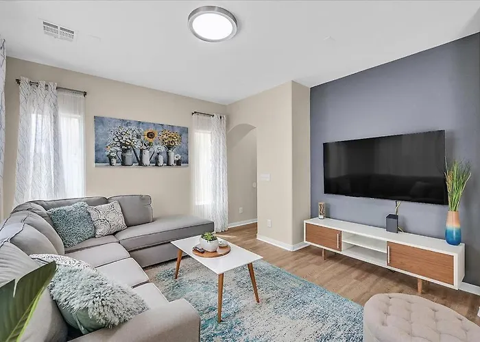King Bed In Master Suite!